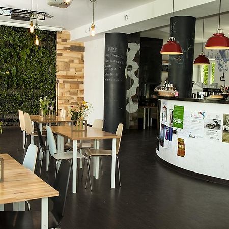 Wilson Hostel Warszawa Экстерьер фото