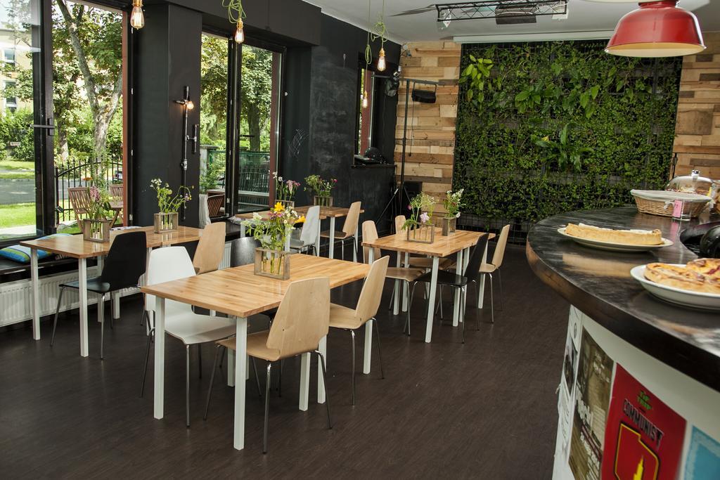 Wilson Hostel Warszawa Экстерьер фото